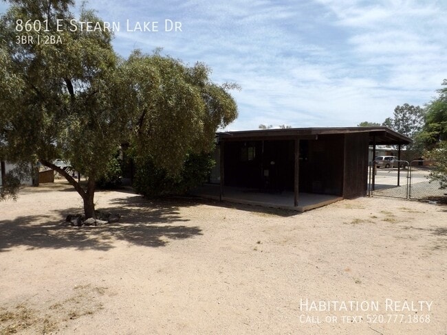 Building Photo - 8601 E Stearn Lake Dr