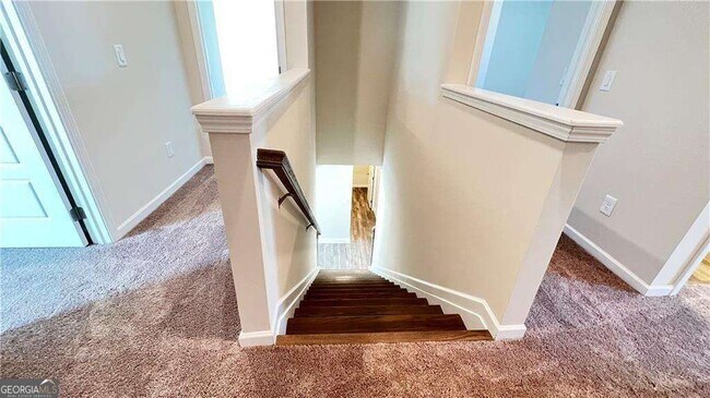 Building Photo - 1612 Dover Creek Ln