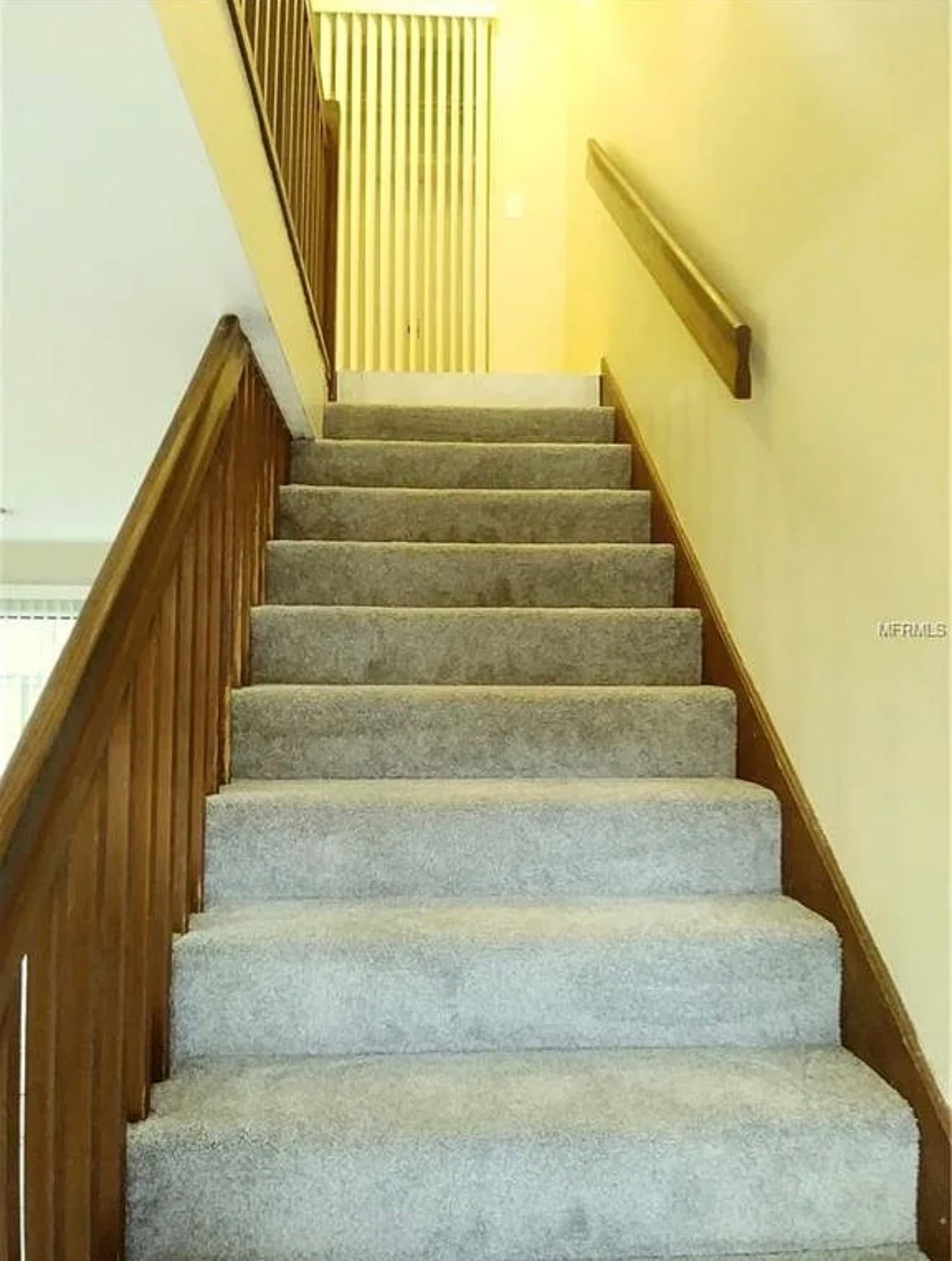 Building Photo - 3001 S Pines Dr