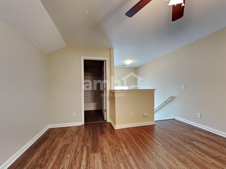 Building Photo - 177 Fox Glen Ct