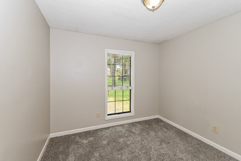 Building Photo - 6530 Castle View Cove