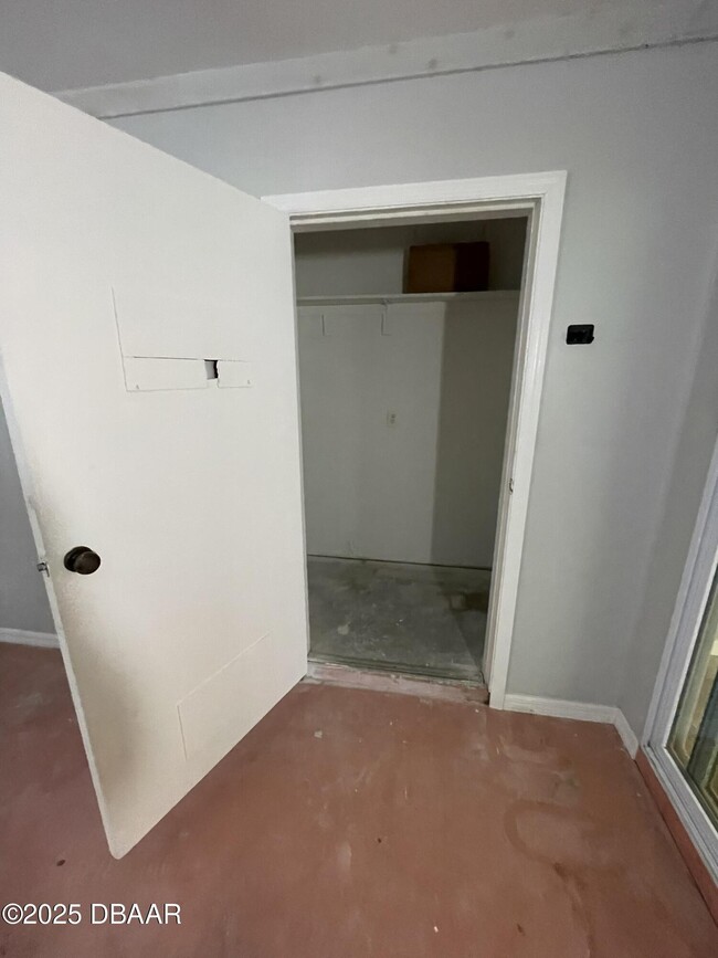 Building Photo - 15 Birdie Dr