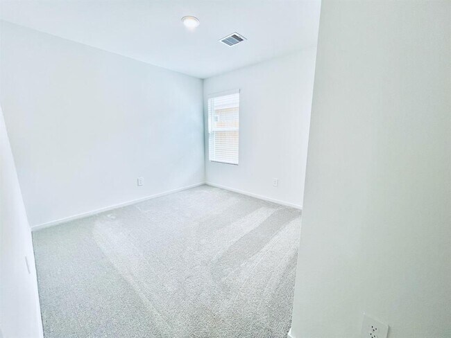 Building Photo - 1363 Diamond Carnation Dr