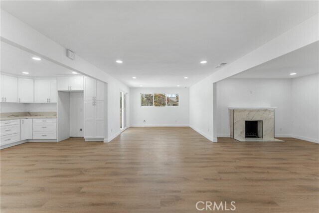 Building Photo - 2105 Genevieve St