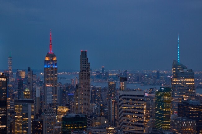 Building Photo - 432 Park Ave