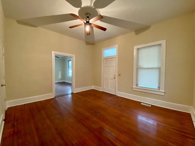 Building Photo - Olympia