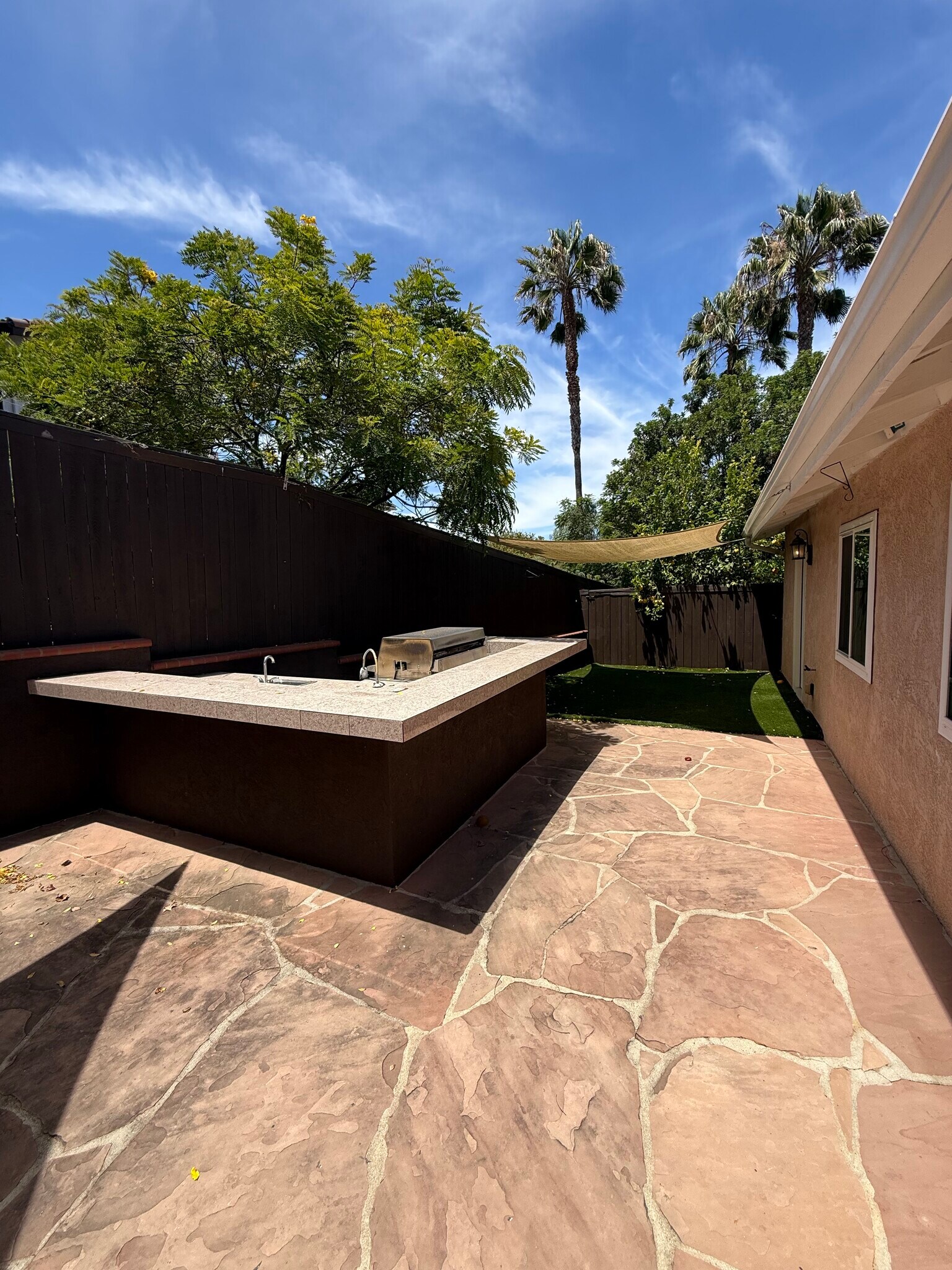 Building Photo - 709 Bozanich Cir