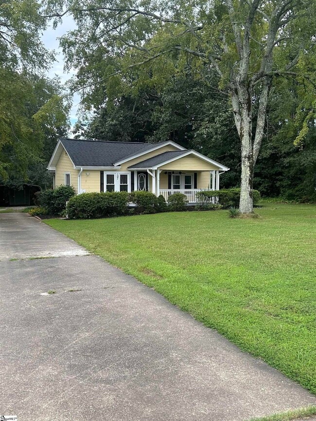 Primary Photo - 101 Old Grove Rd