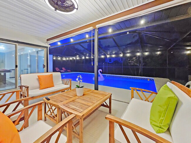 Building Photo - 11402 Suncreek Pl