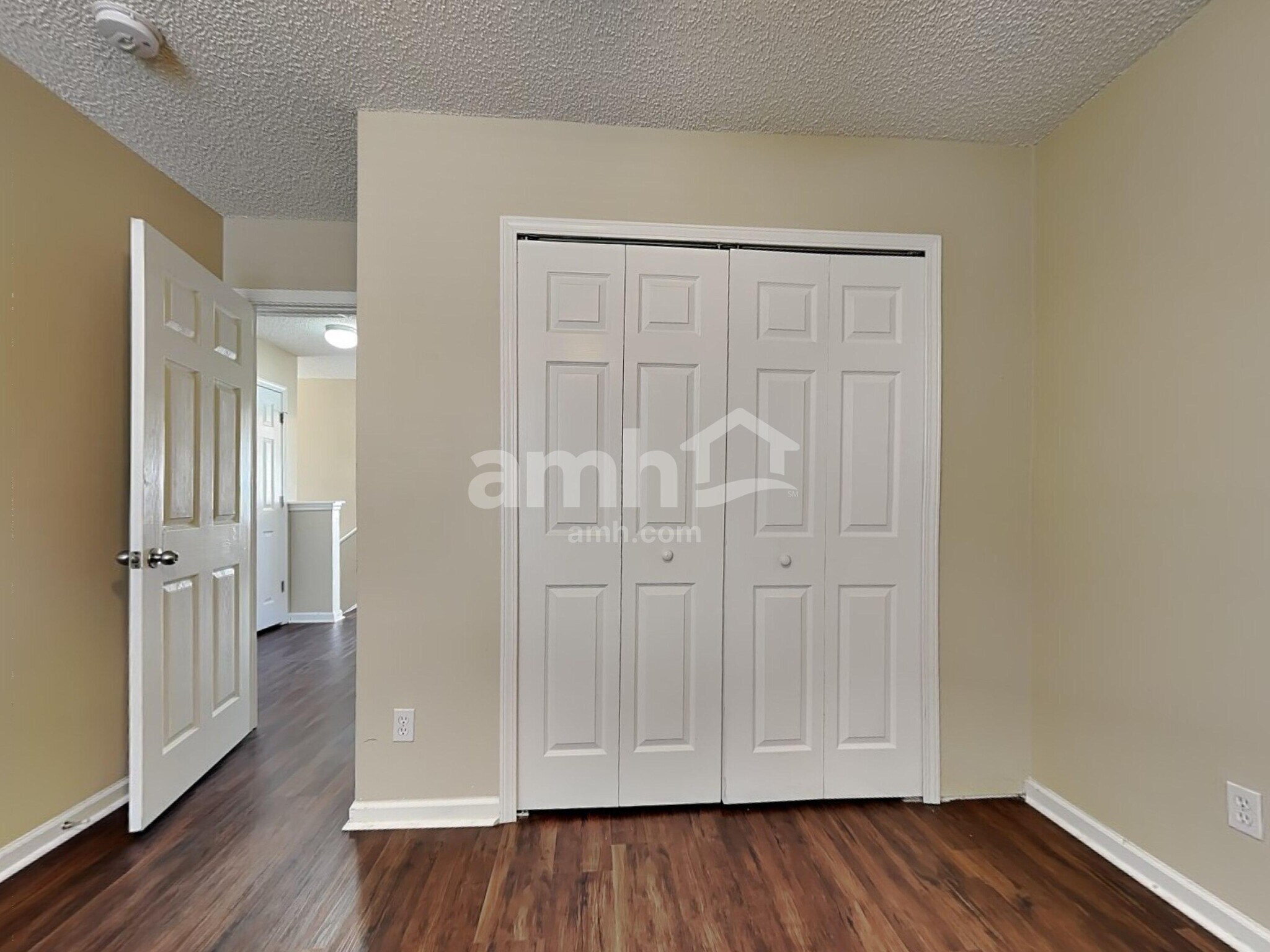 Building Photo - 620 College Park Cir