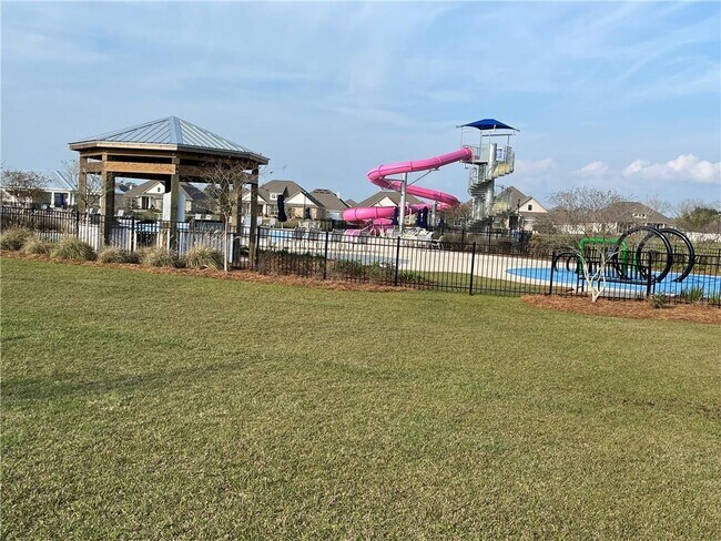 Building Photo - 10762 Winning Colors Trl