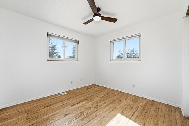 Building Photo - Beautiful 4-bedroom, 2-bathroom home located in the vibrant city of Westminster,