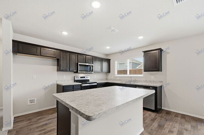 Building Photo - 126 Rock Crk Ln