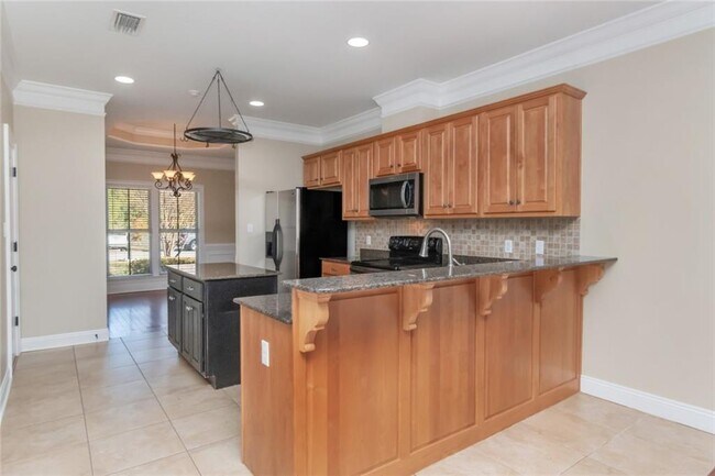 Building Photo - 1054 Linlen Ave