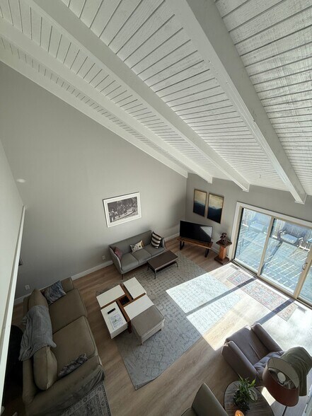 Building Photo - 6386 Wolcott Ct