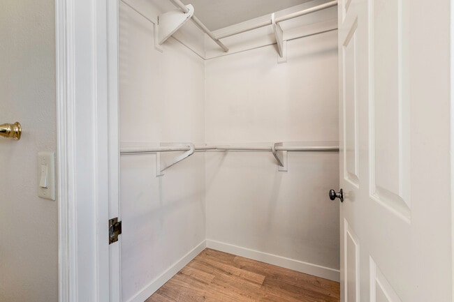 Building Photo - 369 Avenida Granada St