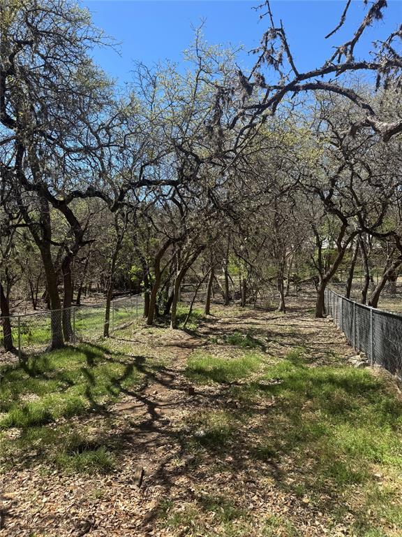 Building Photo - 405 Whitetail Dr