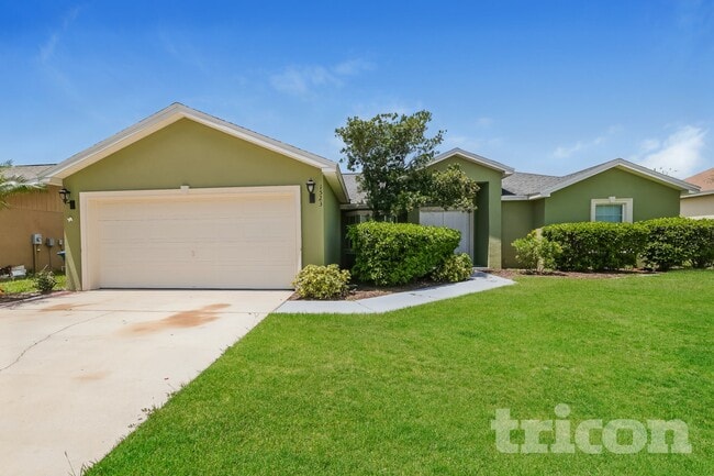 Building Photo - 1523 Merrimack Pkwy