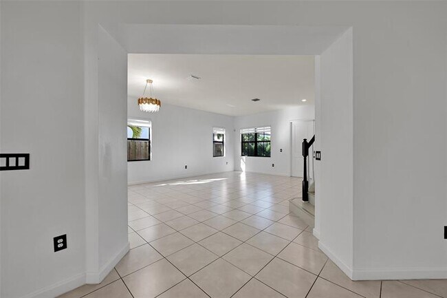 Building Photo - 25241 SW 118th Ave