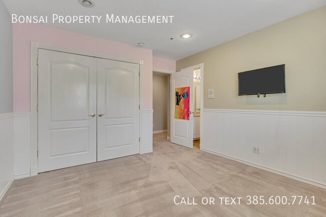 Building Photo - 11291 Palisade View Dr