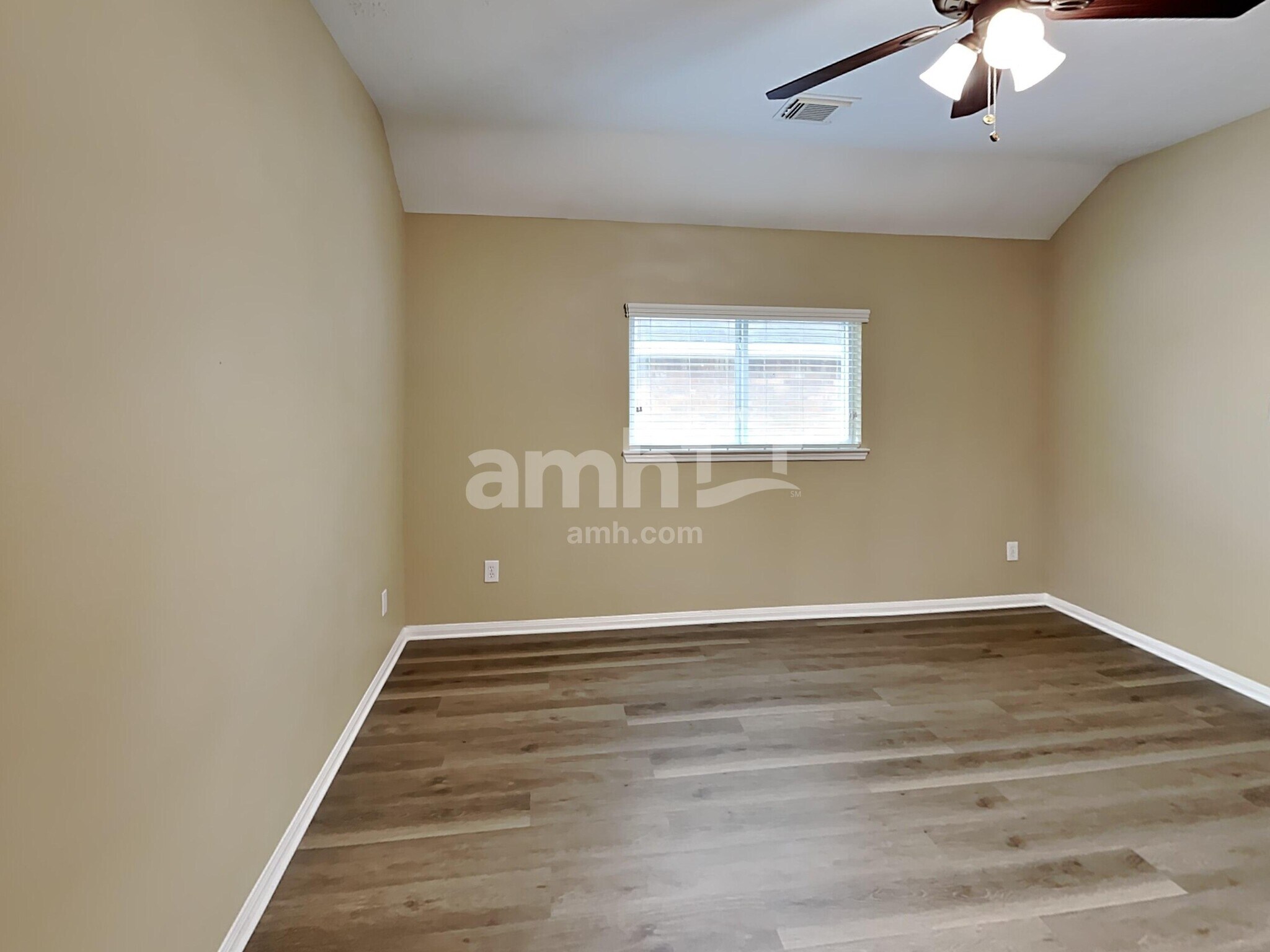 Building Photo - 5718 Emerald Brook Ln