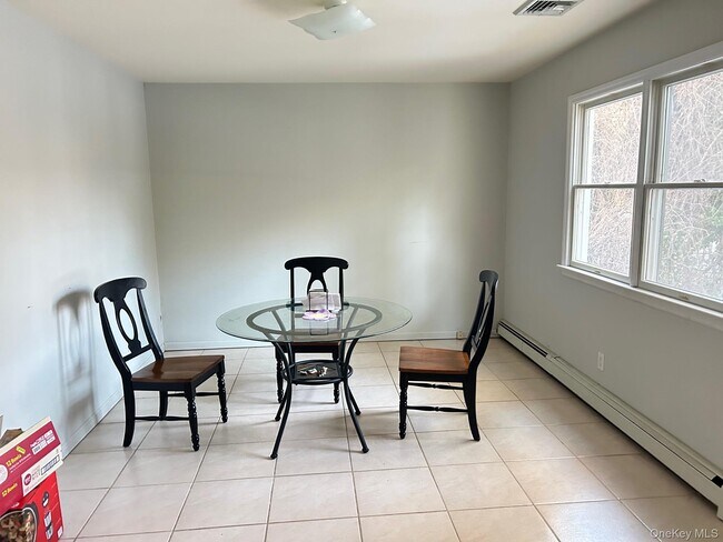 Building Photo - 23 Dalex Ct