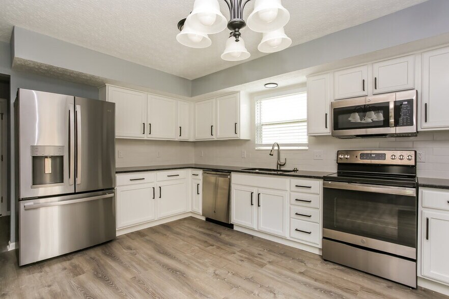 Building Photo - 3134 Stoudt Pl