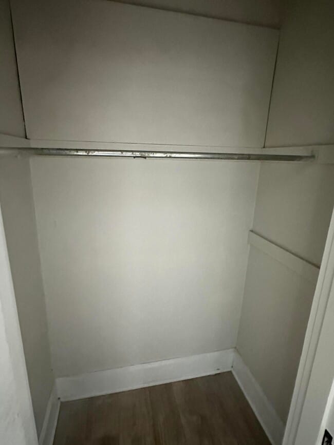 Building Photo - 302 Clay St