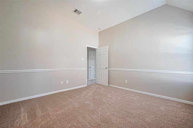 Building Photo - 5627 Granite Falls Ln