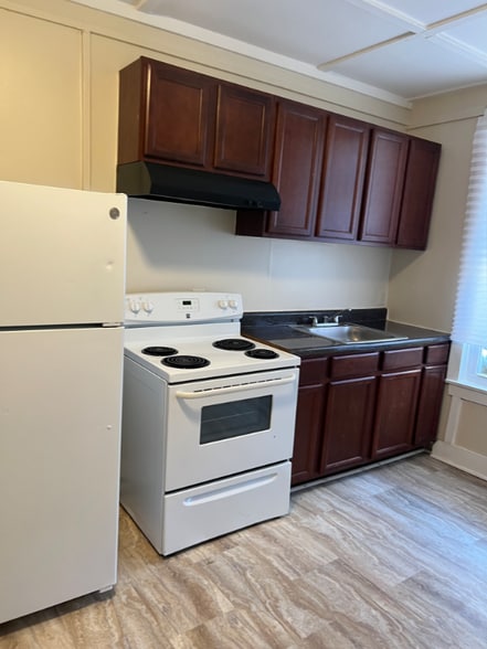 Building Photo - 2800 Orleans St