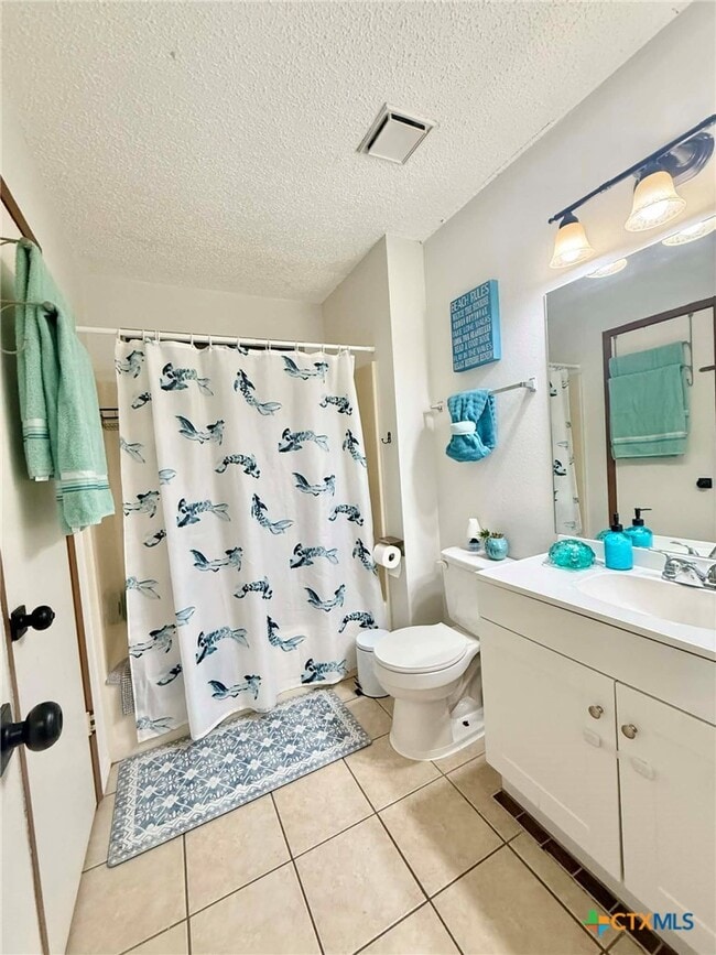 Building Photo - 907 Haynes Dr