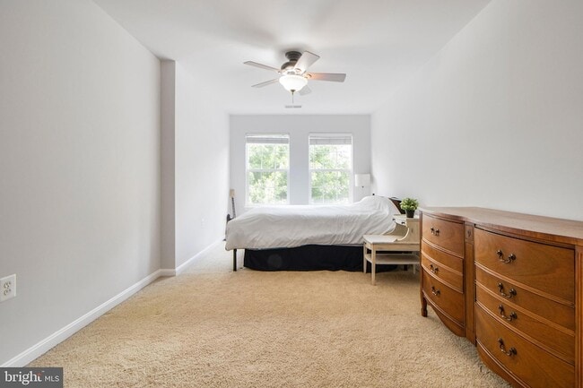 Building Photo - 115 Richard Dr SE