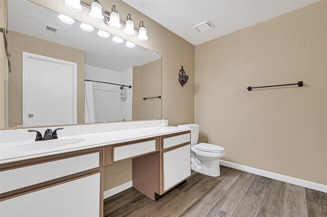 Building Photo - 4803 Drew Forest Ln