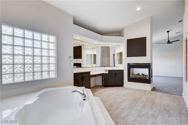 Building Photo - 5148 Villa Vecchio Ct