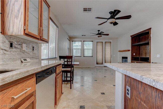 Building Photo - 5993 Attavilla Dr