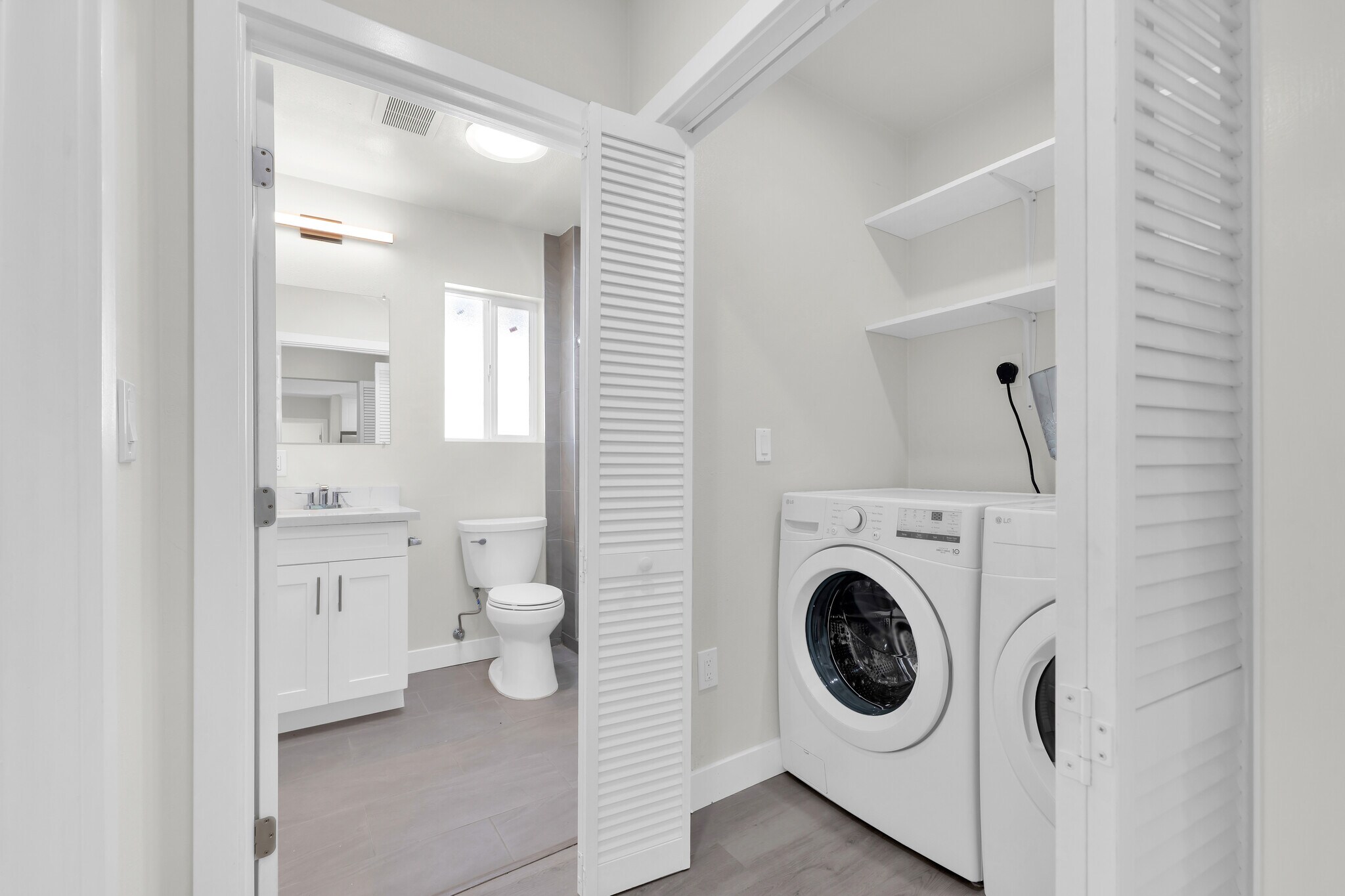 Building Photo - 1575 Manning Ave