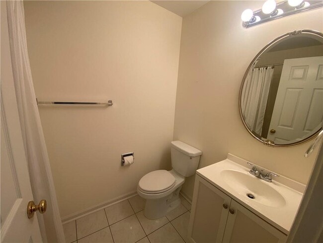 Building Photo - 805 Doe Hill Ln