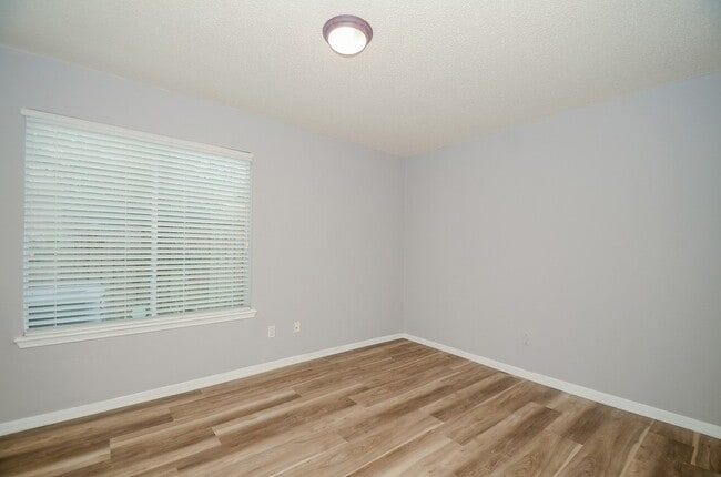 Building Photo - 12722 Ashford Brook Dr