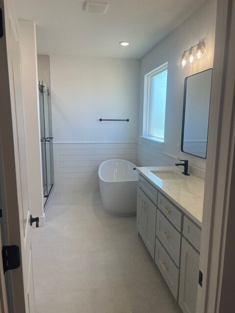 Building Photo - 4750 Cowboy St