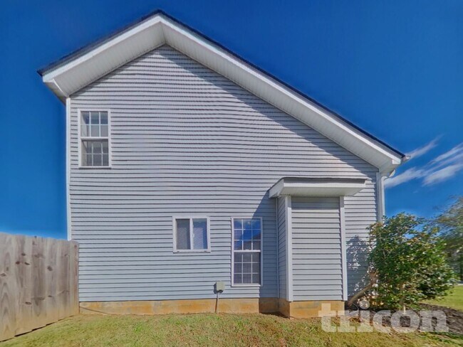 Building Photo - 9629 Green Apple Dr