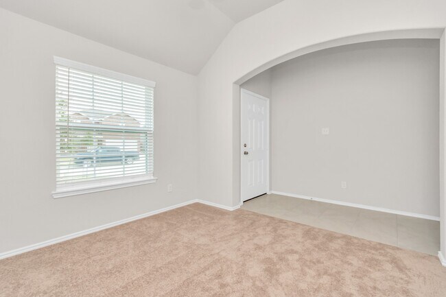 Building Photo - 3350 Avary River Ln