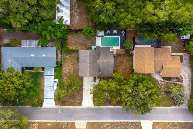 Building Photo - 518 Crestover Dr