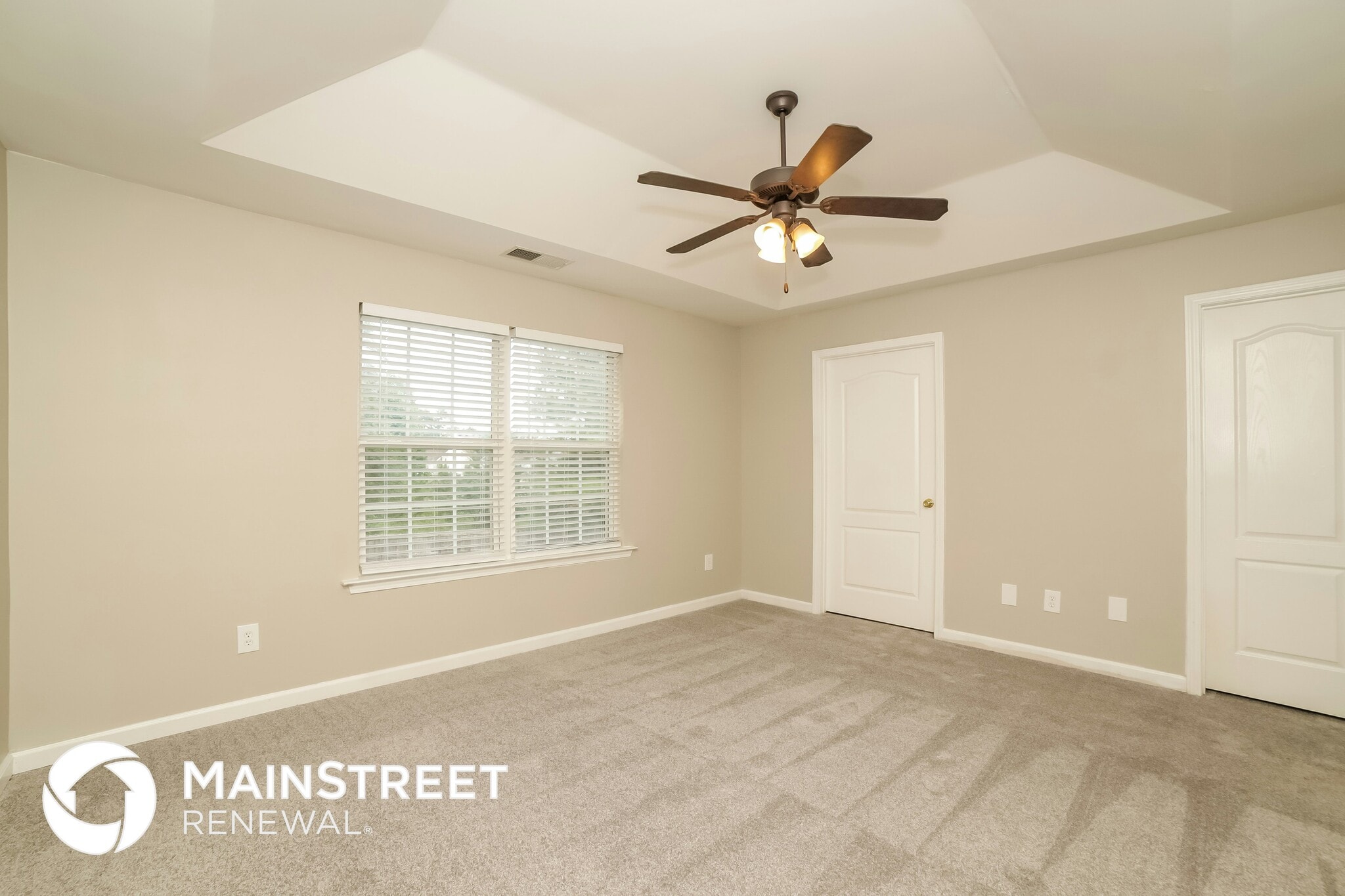 Building Photo - 2540 Lithia Ridge Dr