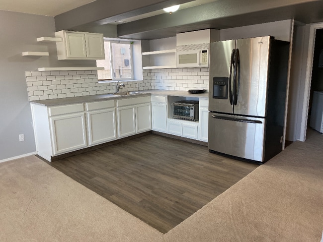 Building Photo - 7047 Wagon Ridge Dr