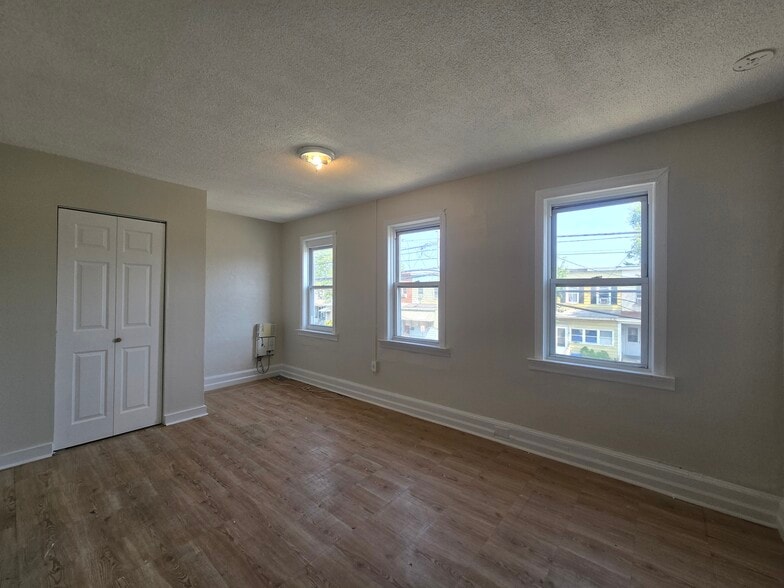 Building Photo - 1419 Princeton Ave