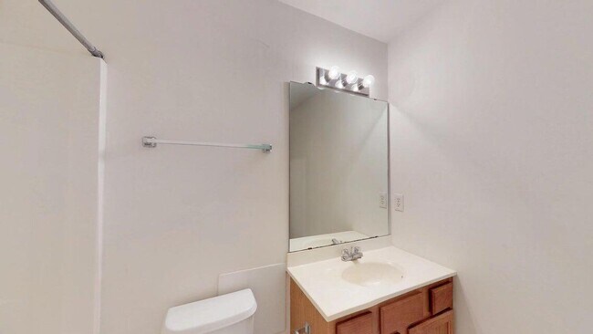 Building Photo - 1855 Norwood Ct