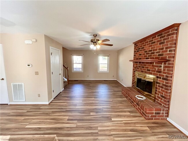 Building Photo - 14408 Anglewood Ct
