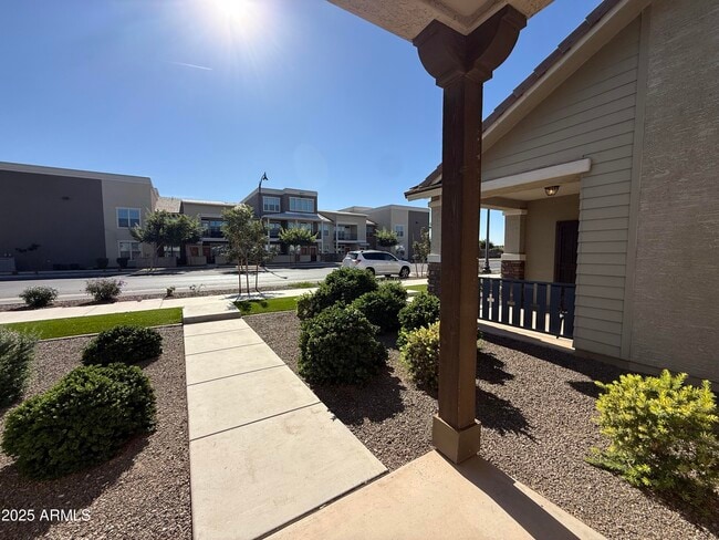 Building Photo - 4179 E Pony Ln