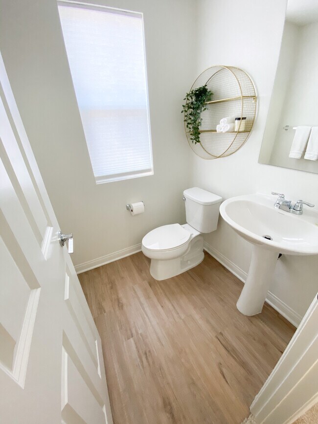 Building Photo - 365 Fitzpatrick Rd