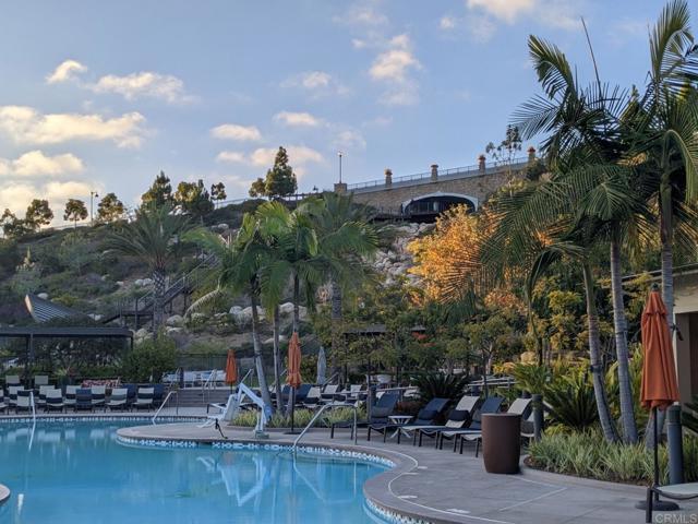 Building Photo - 2950 Via Alta Pl